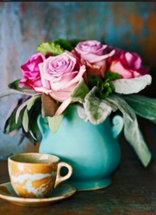 GoglamD's tweet photo. Buenos dias chicas :) Esperamos que tengan un buen fin de semana, que mejor que comenzar con un rico cafe http://t.co/ZMMrUPz2Nl
