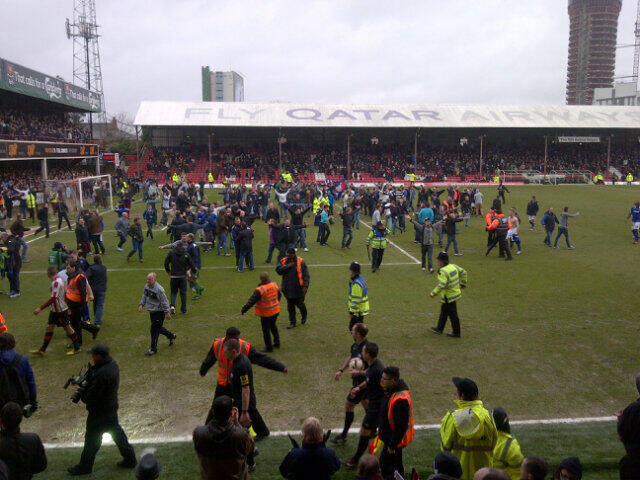 BHvoXXFCcAA_rRe.jpg:large