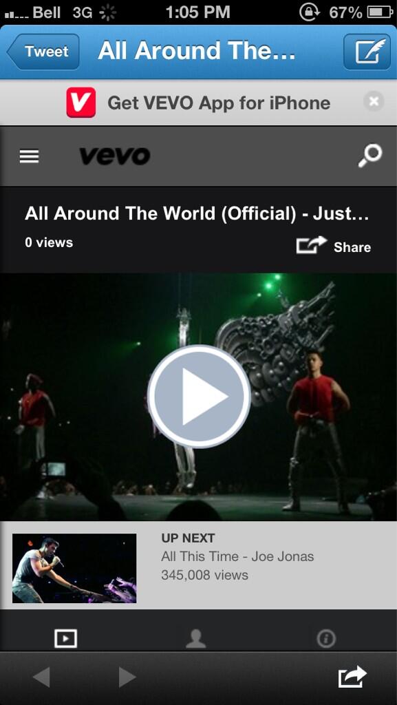 Jessica_M_4's tweet image. how did this even happen :') first ones to watch #AATWvideo @MissMay6_ #0views @justinbieber