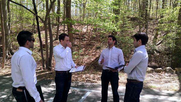 AdamHopson's tweet photo. #VCIC team prepping in beautiful Chapel Hill. @KelloggSchool @vtellis @robbiesalter @MrRushiSheth @DavidFischer http://t.co/jeqGEXDLYa