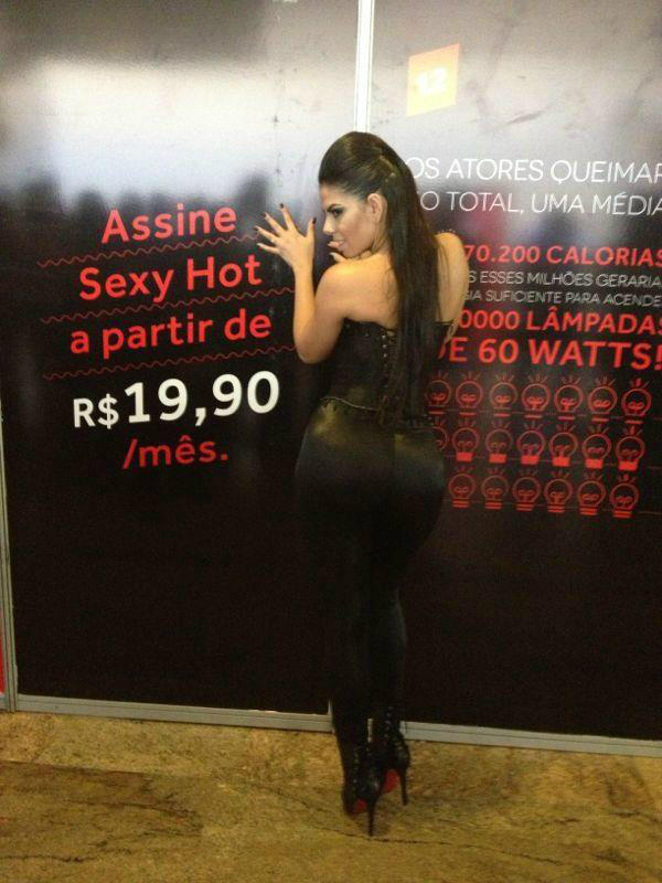 TW Pornstars Fabiane Thompson. Twitter. 9 49 PM 13 Apr 2013