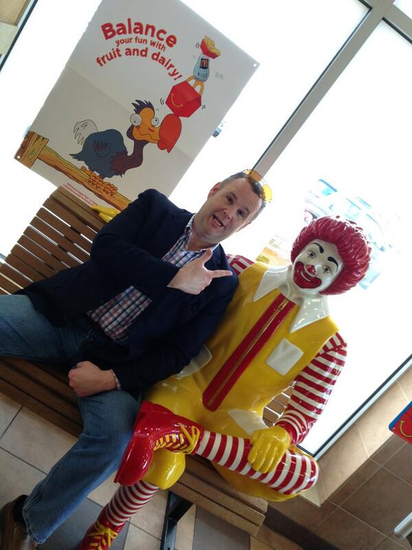 myronTpowell's tweet image. #minication