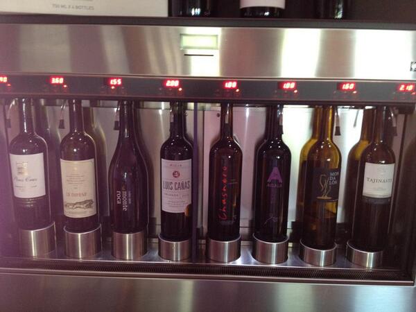 Propuesta newine es nuestro dispensador enomatic. Que la disfruten!!!