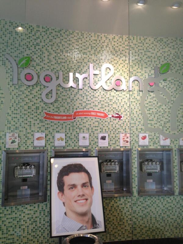 Flat_Brando's tweet photo. It's Saturday night &amp; you know I'm hitting up @YogurtlandOrem for the most popular flavor of the day: @brando_beck http://t.co/09HD1OMXGg
