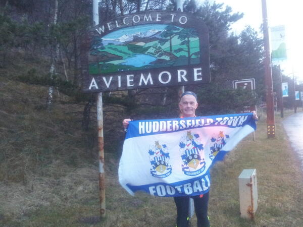 Alanboothroyd1's tweet photo. Blu army in aviemore TTID x http://t.co/1r78UHyxN4