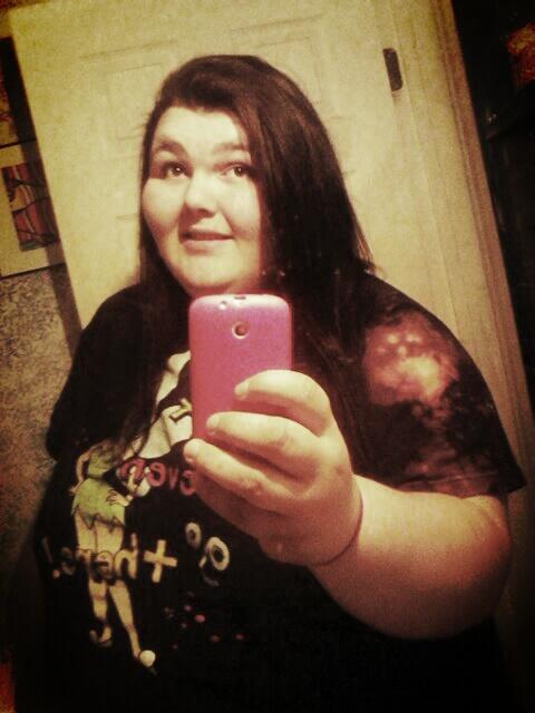 izzy_bby01's tweet photo. #cinematic #straighthair (: http://t.co/yvUs5XpXh3