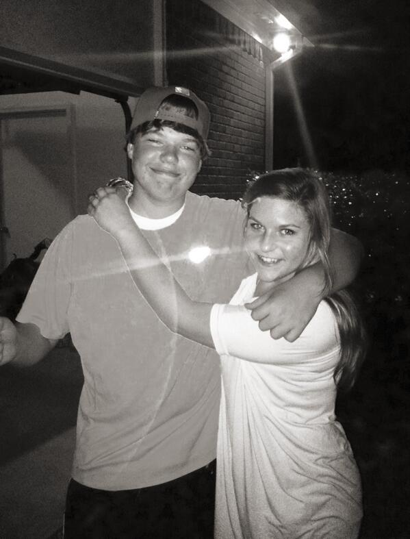 bree_evers's tweet image. #randomlight love ndawg tho @noahdawg60