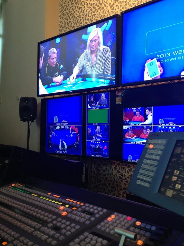 PokerNews's tweet image. Behind-the-scenes with @JackieGlazier and @warne888 on team Asia-Pacific in the #WSOPAPAC Caesars Cup.