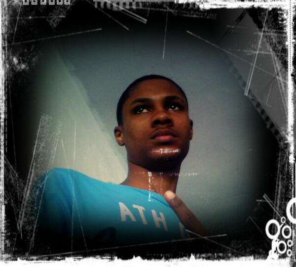 FelizLeandro's tweet photo. Yo http://t.co/Z9w72ea2rm