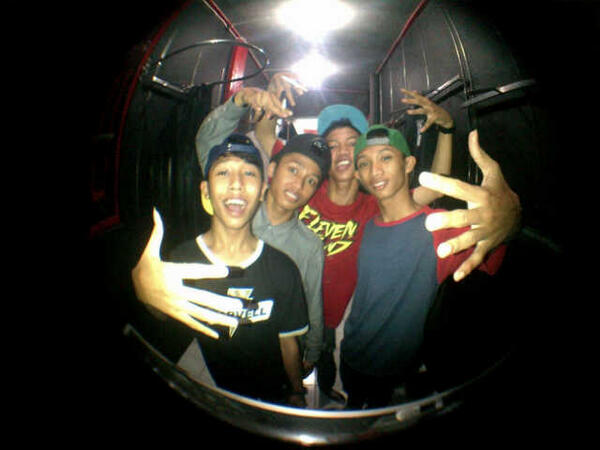 captxyouth's tweet photo. Cc : @eppryxnanda @tigosaputra @sonyefendy http://t.co/M8R40NWyPZ