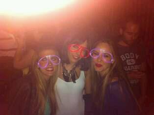 beamenendez's tweet photo. #3dias #CuentaAtras #Ganas @Anita_m88 @virgi_pr http://t.co/Zwt5dmmB1V