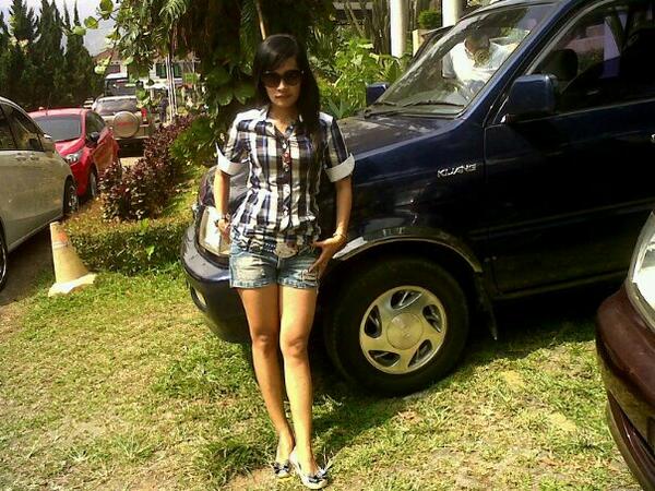 seenta_yuli's tweet photo. "@kania_salsaa: http://t.co/SKxMf0AjNL"