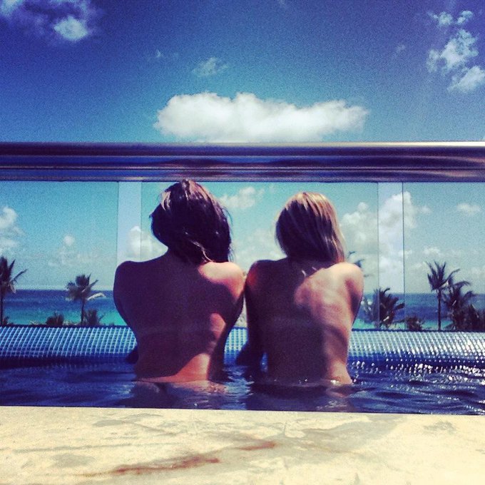 We naked @MariyaMaynard http://t.co/Dz8U1url0w<a class="tags" target="_blank" title="On Twitter" href="/?out=eyJ0eXAiOiJKV1QiLCJhbGciOiJIUzUxMiJ9.eyJpYXQiOjE3MjA5MzEyMzQsImlzcyI6InR3cG9ybnN0YXJzLmNvbSIsIm5iZiI6MTcyMDkzMTIzNCwiZXhwIjoxNzUyNDY3MjM0LCJyZWRpcmVjdF91cmwiOiJodHRwczovL3R3aXR0ZXIuY29tL01hcml5YU1heW5hcmQifQ.x4hSIMawHEJyRrv4Wgg2Q4HtvDeKzMOjtTNSYJGiY4SwijsT-Aj8GLlOPsmQcP7X3xpbXbpVjZlWfKT98844rQ">@MariyaMaynard</a><a href="/tag/giveback"class="tags"><span>#giveback</span></a>