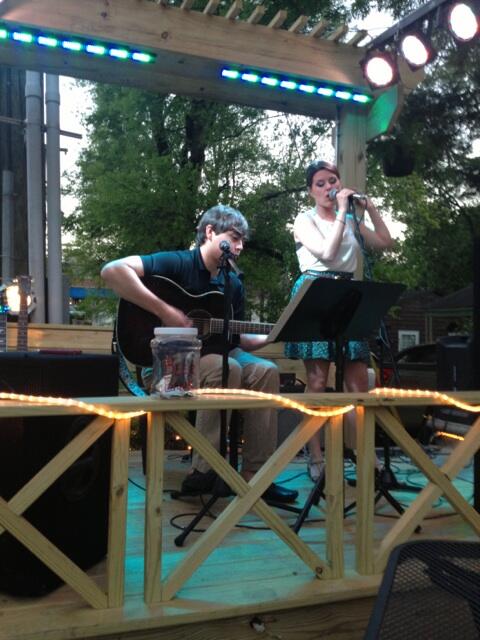 WesleyHazel's tweet photo. My evening > your evening @starkvillecigar http://t.co/qA7MpB41mg