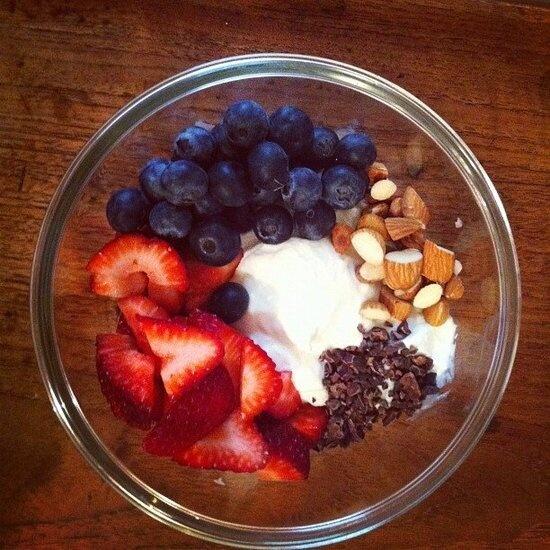 ElBanodeMaria_'s tweet photo. Si te da hambre después de hacer ejercicio te recomiendo comas algo saludable como esto para reponer energía! http://t.co/FLTLqOd1Ui