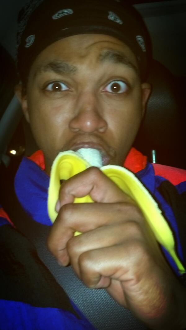 KnowAmadi's tweet image. Fuck wit me . #BananaFlow