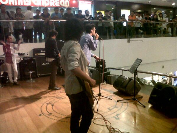 Uuuu terima kasih yang udah nonton ♥