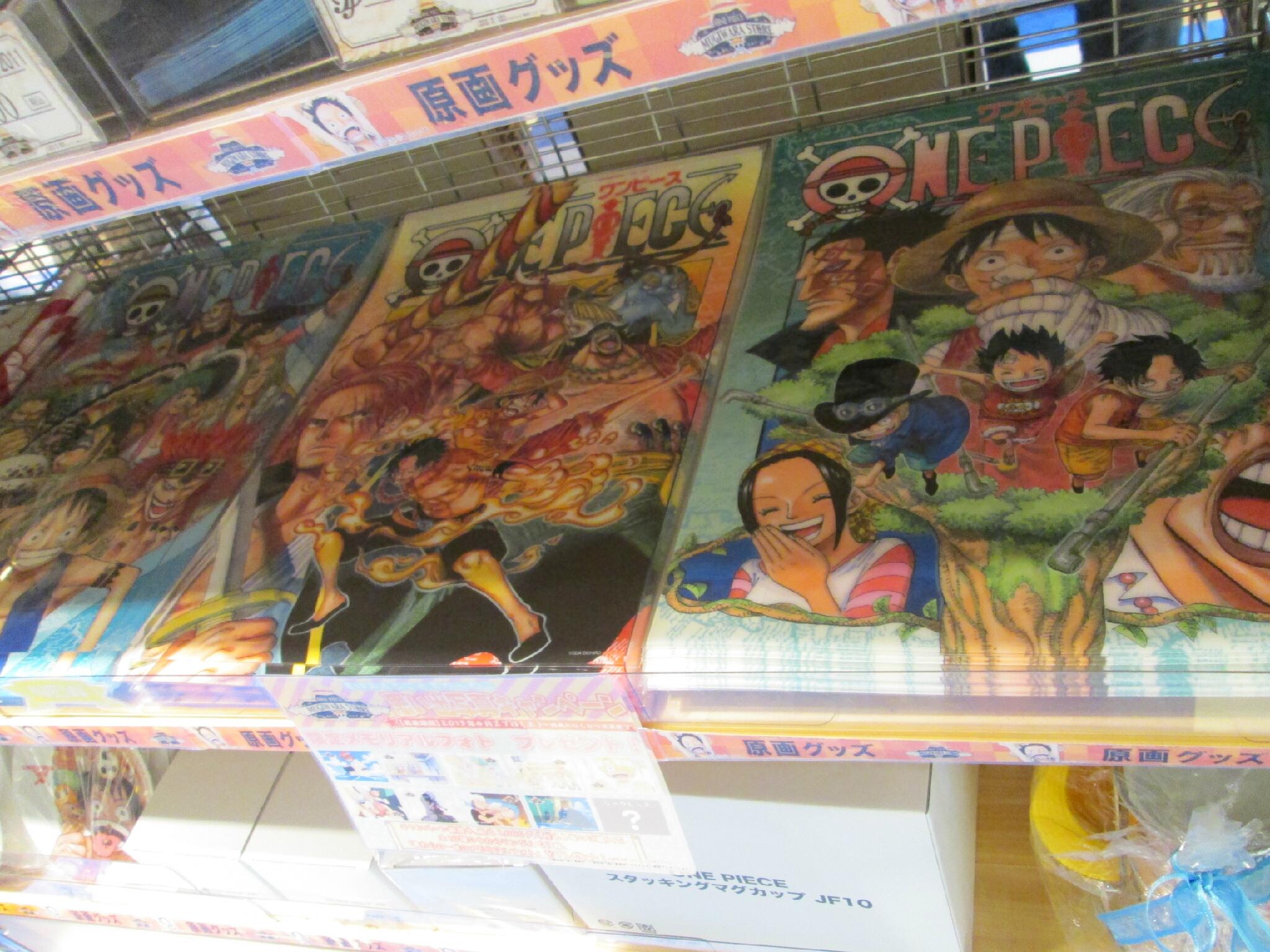One Piece麦わらストア渋谷本店 新商品 原画商品 手ぬぐいハンカチ ルフィ エース ロロノア ゾロ トラファルガー ロー 各 800 と One Piece 表紙イラストａ３クリアポスター 51巻 59巻 60巻 各 500 が入荷しました Http T Co