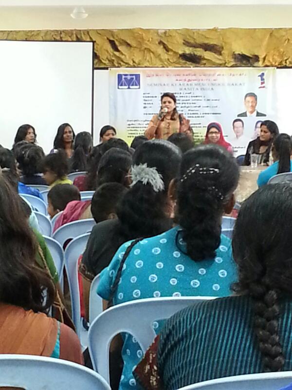 Seminar ke arah mencungkil bakat wanita India Oleh YB Ushanandhini di Segamat Johor <a href="/barisanasional/">Barisan Nasional</a>  <a href="/Puteri_MIC/">Puteri MIC</a> @ "