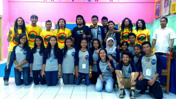 Seru bgt nih,tim <a href="/Startention2013/">STARTENTION</a> #startention2013 #Freekick2013 <a href="/HaiMagazine/">HAI</a> bisa foto brg <a href="/Gangstarasta/">GangstarastaOFFICIAL</a> kelar acra