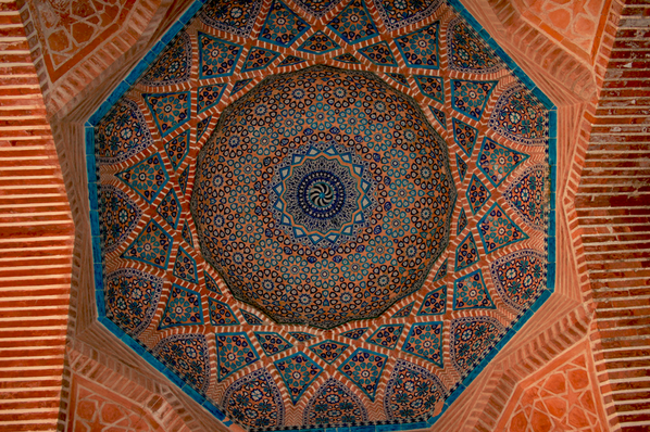 an_weezy's tweet image. “@LostIslamicHist: The Shah Jahan Mosque in Thatta, Pakistan. #IslamicGeometricPatterns http://t.co/6wPquiEiQT” I&apos;ve been there. Beautiful