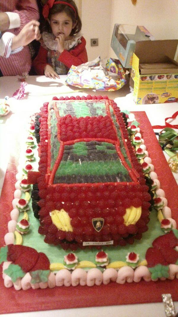 ani_cot's tweet image. El coche de nuestros sueños!@alecotoner