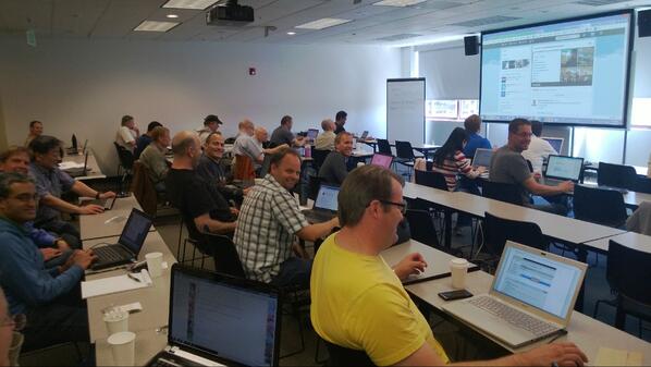 ricvilla's tweet image. Greetings from the #GlobalWindowsAzure Bootcamp in Denver, CO USA