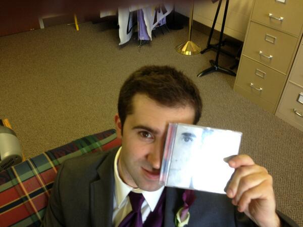 tylerwhite87's tweet photo. #bunchell @joshgroban I am your lookalike! @The_GIB @Dave_Bunce http://t.co/y4MxDzo2Ej