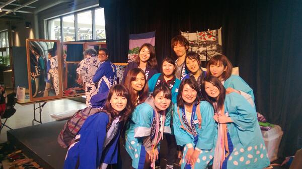 seattlekobe's tweet photo. Our awesome volunteers! @seattlecenter #yukata @hyogobcc http://t.co/I4ghtLYIAt
