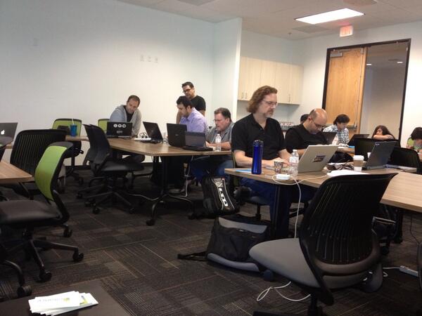 michelebusta's tweet image. Caviar is filling so everyone has a food coma now at #globalwindowsazure