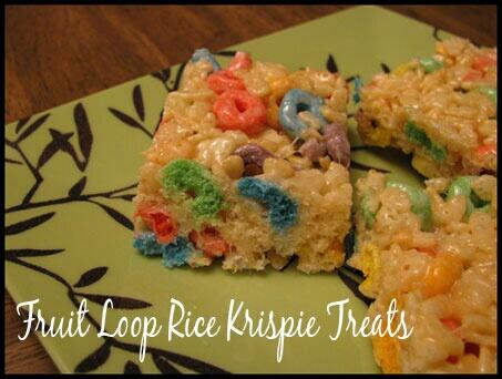 BeginnerCook's tweet photo. After that sushi I decided I needed somwthing sweet. So fruit loop rice crispy treats! Here is what I am going for. http://t.co/iRuMNwkv3a