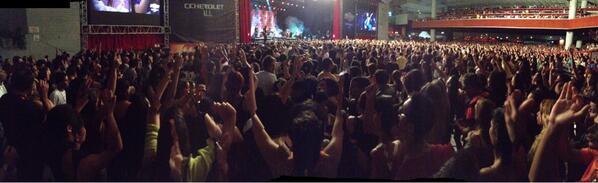 Timorossi's tweet photo. Show top do @baraomais1dose http://t.co/NyZc6PgOR8