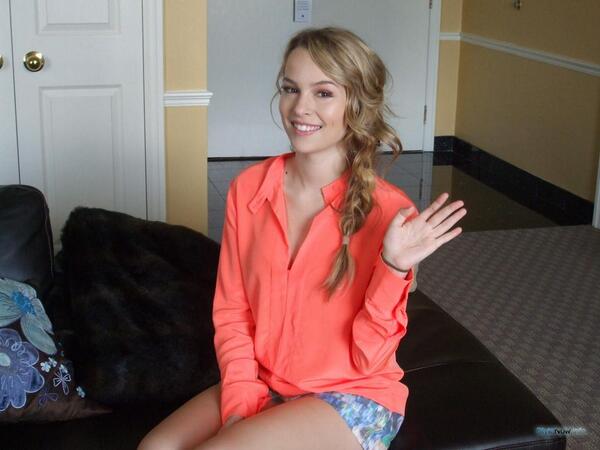 Bridgit Mendler Fan Bridgitmendlerf Twitter 