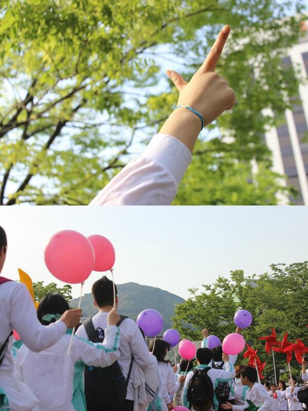 세계평화광복, 신천지 말씀대성회 부산역 퍼레이드♥
5월 6~7일 신천지 말씀대성회가 열립니다.
못들었다 핑계할자 없도록 전국에서 뜨겁게 신천지를 홍보하고 있습니다.
용사들이여, 신천지를 홍보하러 가자!!♥