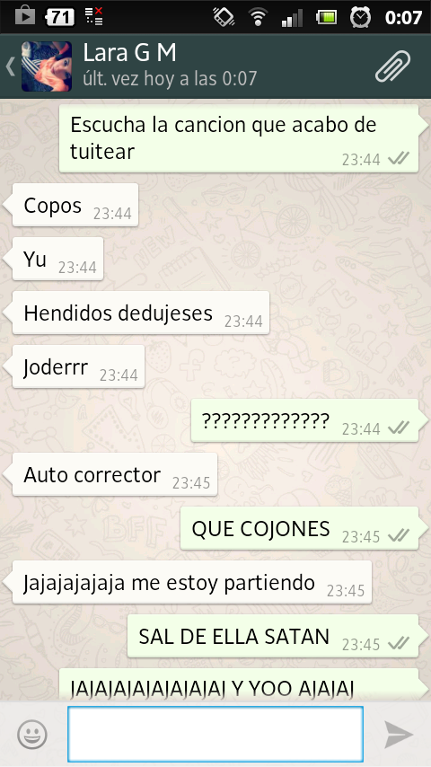 Javieels's tweet photo. Jajajajajjaja caaaro @Larammrs http://t.co/dlT5Y3Qzvp
