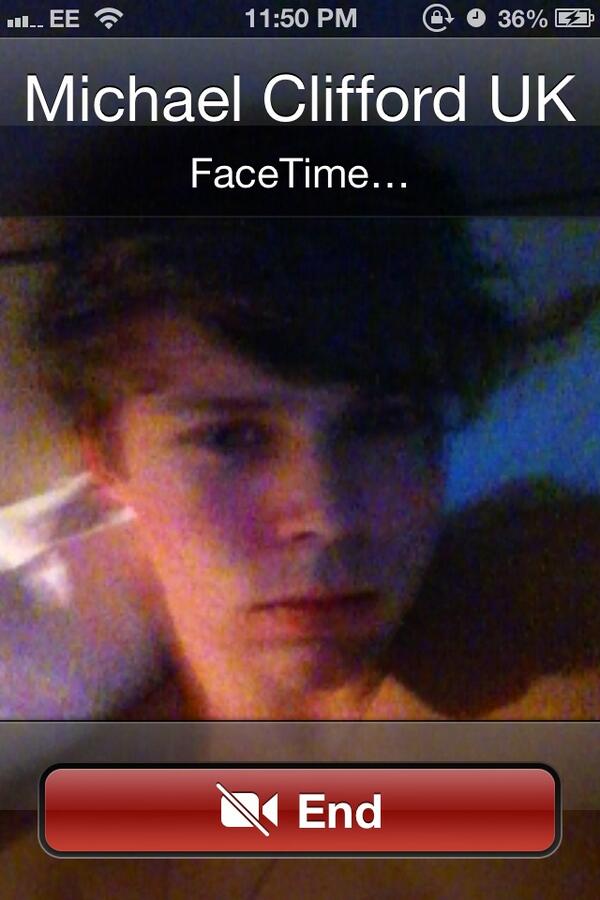 Ashton5SOS's tweet image. Answer me ya melon ;) @Michael5SOS