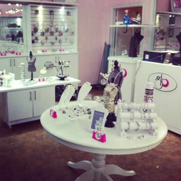 GLOJEWELLERY's tweet photo. http://t.co/PAUcOe6VHt