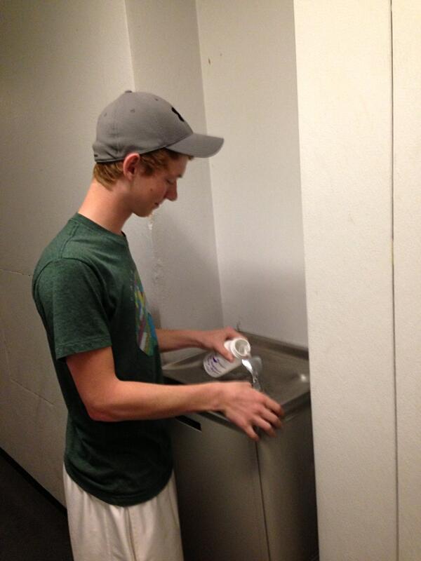 OSUsalau's tweet photo. @CowboyWindFarm #turbinechallenge me and my roommate don't need to BUY water, we get it for FREE! http://t.co/gBexGfOs0R