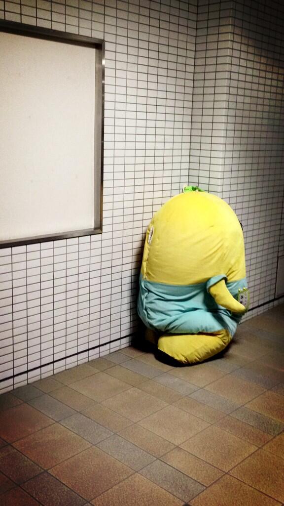 funassyi_B's tweet photo. 完全に不審者 https://t.co/tvqo4KvRai