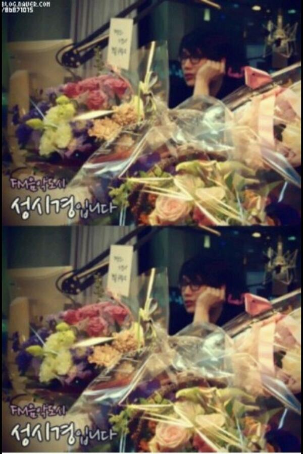 nahee1988's tweet photo. @ssk790417 성시장님 생일추카추해요. 열시에 만나요:) http://t.co/nZ7OQvPh37