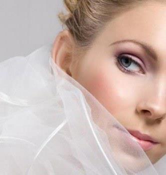 GDott's tweet photo. Trucco sposa promozioni con prova trucco in omaggio. X info tel 3331821009 http://t.co/8SsicQneSn