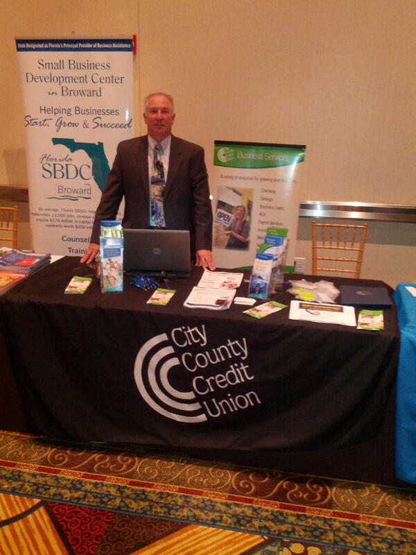 WeFLFinancial's tweet image. Our table at the 3rd Entrepreneur Summit hosted by #HispanicUnity. We now have #businessaccounts!