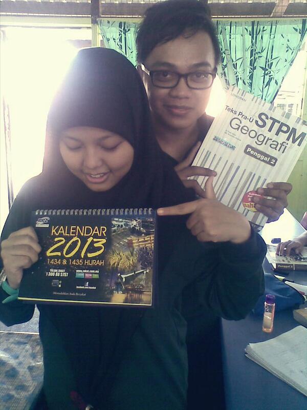 azemrahim's tweet image. Tdakk lama lagi EXAMM !!! omg!! #Sastera #Geografi #PengajianAM #SeniVisual . 20/5/2013 .