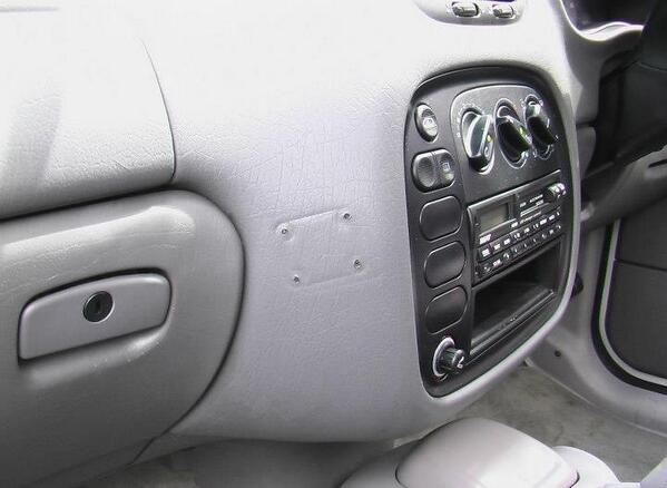 JarvisAuto's tweet image. Interior repairs for things such as telephone or sat nav holes we can repair..see image for example..