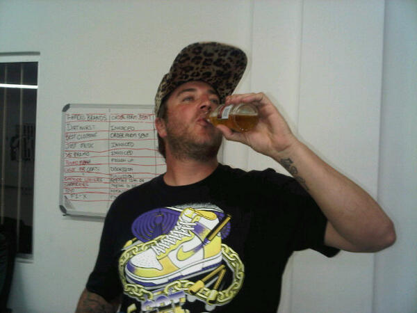 The new pooper parrow