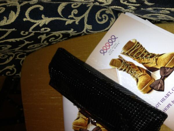 ShellieArcher's tweet image. So honored to be here with Hope for the Warriors #GotHeartGiveHopeGala.