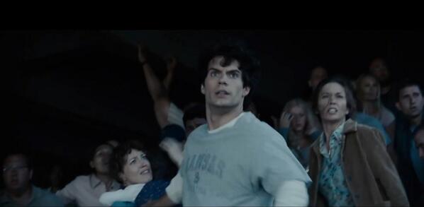 tomwbrandt's tweet image. Superman looked cool until the trailer shows him wearing a kU Jayhawks shirt!! #nowords #manofplastic #notpaying