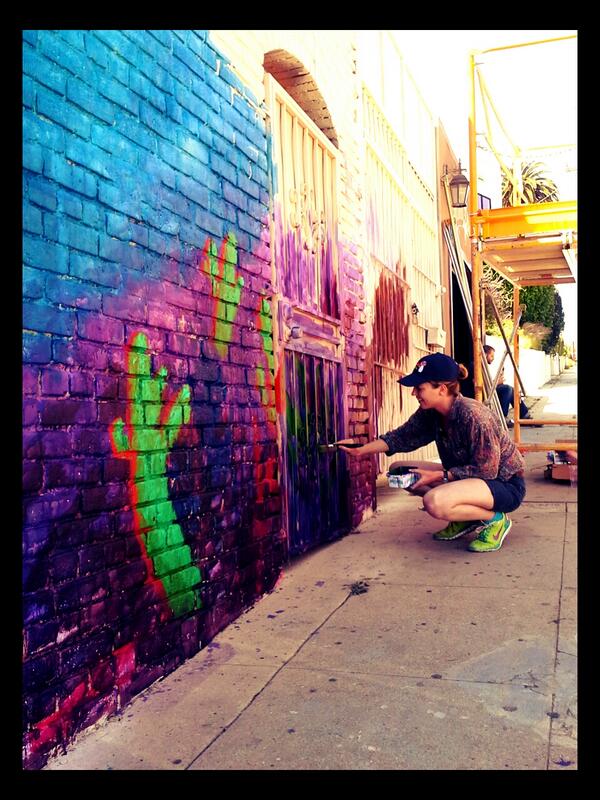 TheHedgehogLA's tweet photo. Andi is hard at work and I learned how to erect scaffolding! Echo Park Art Walk ahoy! #mural http://t.co/hHfxaYAqgG