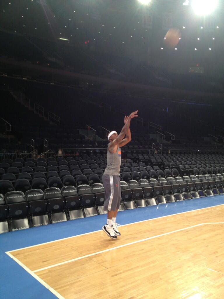 BIFbdyxCMAAUltZ.jpg:large