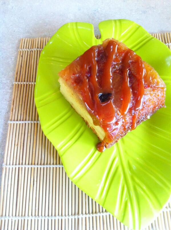 Dessert on <a href="/808grinds/">808 GRINDS</a> <a href="/kellysjelly/">Kelly Calabria</a> upside down cake. Bingo! #kellysjellychallenge